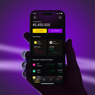 Pantalla de smartphone mostrando la aplicación móvil de Brío Inveraldo para negociación de criptomonedas
